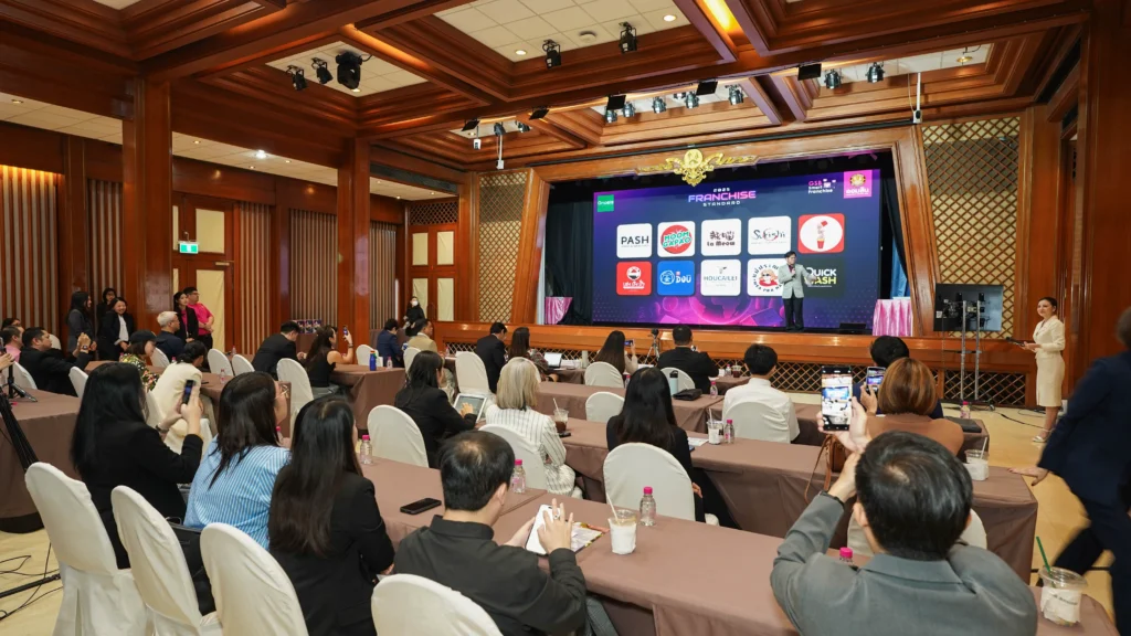 จีโนซิส ผู้จัดงาน GSB Smart Franchise 2025 กับธนาคาร ออมสิน